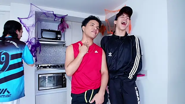 Snapshot of latin_naughty_boys chatting on October 2025 09:59:02 PM latin naughty boys online show from October 2025 09:59:02 PM