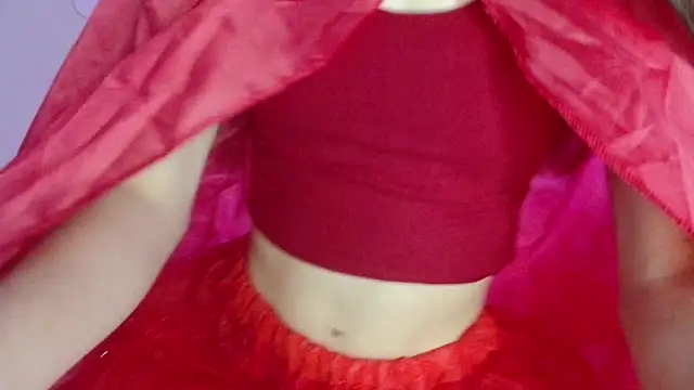 Nina Roser online show from October 2025 01:23:02 PM