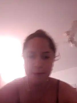 Snapshot of Moranguinha2234 chatting on September 2025 02:20:01 PM Moranguinha2234 online show from September 2025 02:20:01 PM