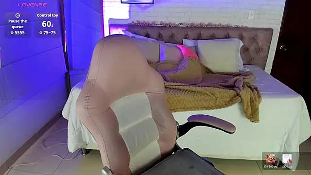 Snapshot of Antonela_vargas chatting on February 2026 12:37:02 PM Antonela vargas online show from February 2026 12:37:02 PM