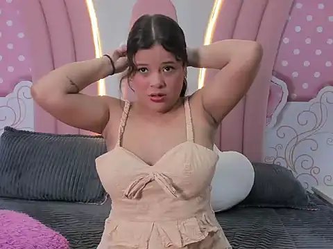 SofiaaBigBoobs online show from November 2025 12:16:01 PM