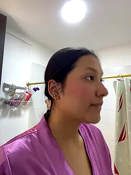 IsabellaJoness  online show from October 2025 12:06:02 PM