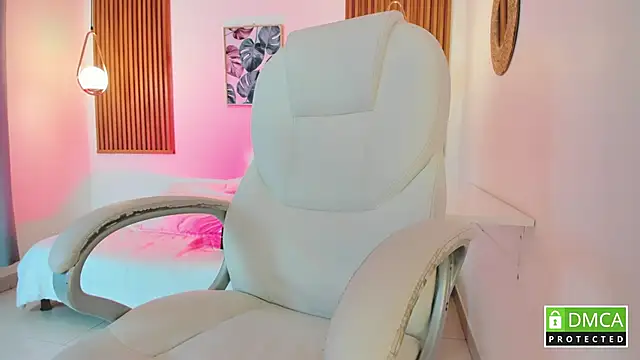 Snapshot of Nallah_ chatting on October 2025 03:23:02 AM Nallah online show from October 2025 03:23:02 AM