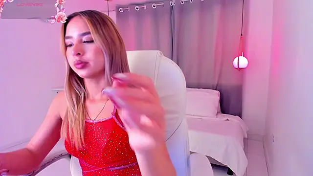 Snapshot of Nallah_ chatting on November 2025 04:45:02 AM Nallah online show from November 2025 04:45:02 AM