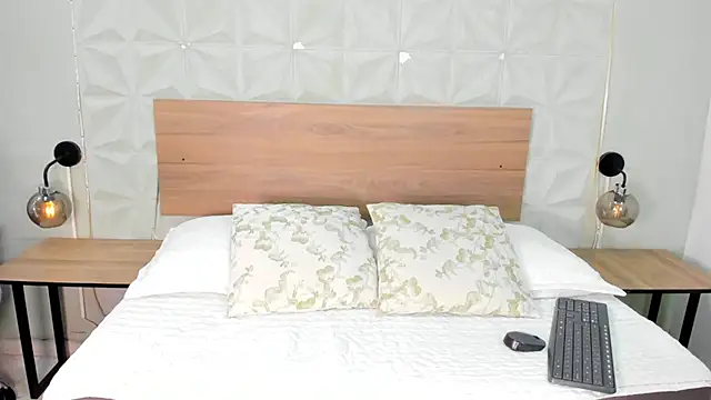 ValeryTrans  online show from May 2026 01:27:02 PM