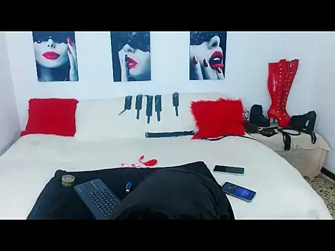 mylygrey online show from May 2026 11:58:02 AM