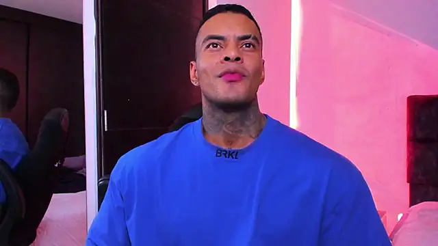 Snapshot of binmontana_ chatting on September 2025 08:45:01 PM binmontana online show from September 2025 08:45:01 PM