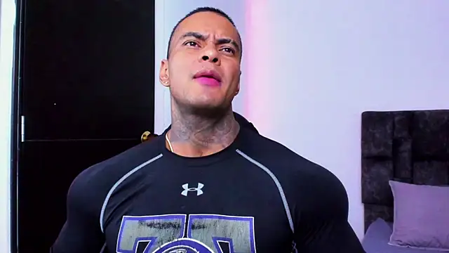 Snapshot of binmontana_ chatting on November 2025 10:33:02 PM binmontana online show from November 2025 10:33:02 PM