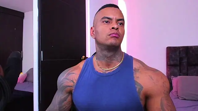 Snapshot of binmontana_ chatting on December 2025 07:20:01 PM binmontana online show from December 2025 07:20:01 PM