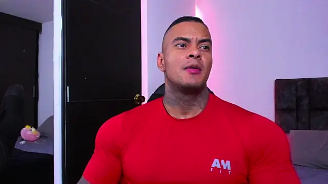 Snapshot of binmontana_ chatting on December 2025 07:32:01 PM binmontana online show from December 2025 07:32:01 PM