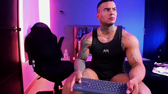 Snapshot of binmontana_ chatting on February 2026 08:27:01 PM binmontana online show from February 2026 08:27:01 PM