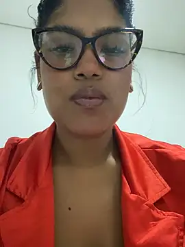 miiabrown18 online show from October 2025 01:39:01 AM