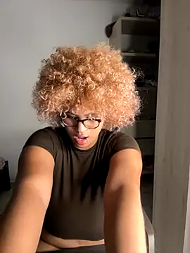 Snapshot of niki_wild18 chatting on September 2025 10:36:01 PM niki wild18 online show from September 2025 10:36:01 PM