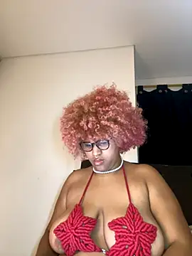 Snapshot of niki_wild18 chatting on October 2025 03:17:02 AM niki wild18 online show from October 2025 03:17:02 AM