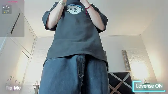 iammariano online show from November 2025 03:48:01 AM