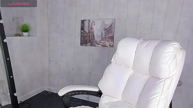 Berta Kelly online show from December 2025 12:08:01 AM