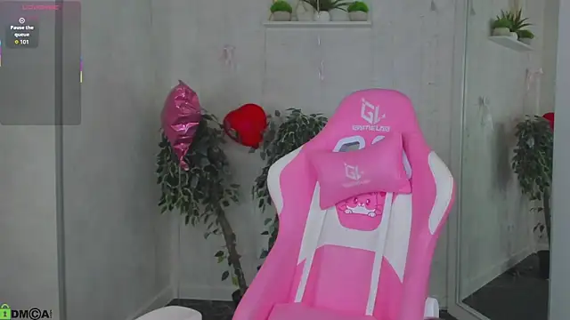 Berta Kelly online show from April 2026 12:19:02 AM