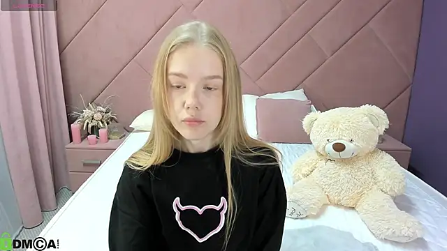 Vicki Todd online show from October 2025 01:12:02 AM