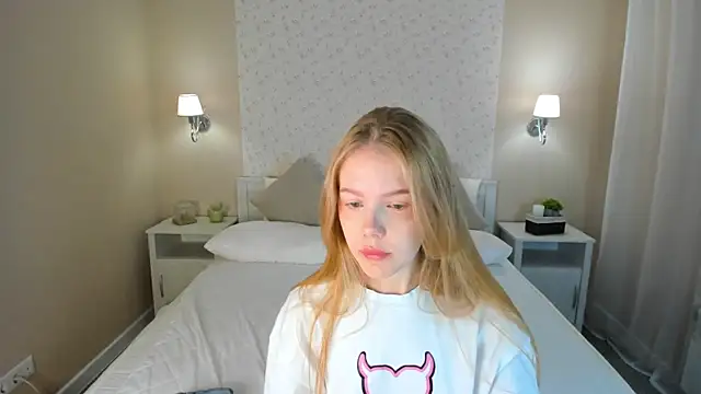 Vicki Todd online show from October 2025 01:15:01 AM