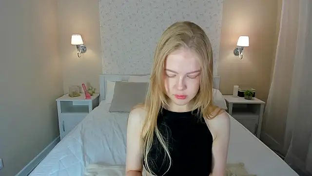 Vicki Todd online show from October 2025 01:05:01 AM