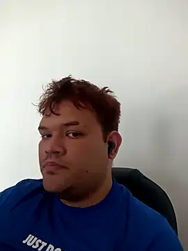 Snapshot of big_bearr chatting on April 2026 07:48:01 PM big bearr online show from April 2026 07:48:01 PM