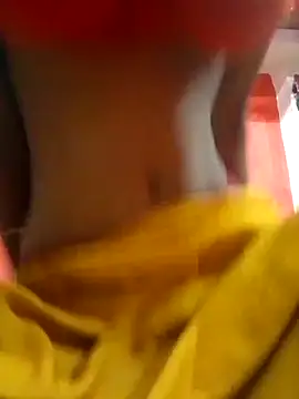 Snapshot of Cuty_kinjal chatting on June 2026 10:45:02 PM Cuty kinjal online show from June 2026 10:45:02 PM