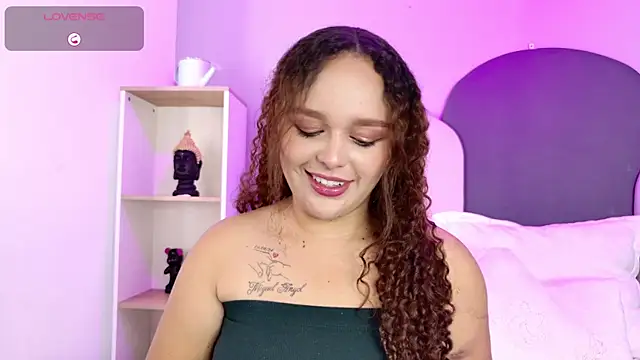 CamilaGomez149 online show from July 2026 06:43:01 PM