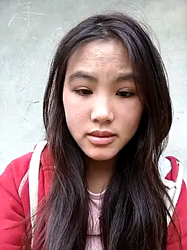 Snapshot of Mai_lovely chatting on December 2025 05:13:01 AM Mai lovely online show from December 2025 05:13:01 AM