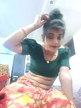 Snapshot of Mahek_love143 chatting on November 2025 02:05:02 PM Mahek love143 online show from November 2025 02:05:02 PM