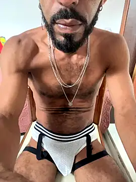 Snapshot of versatilssa21cm chatting on September 2025 05:29:02 PM versatilssa21cm online show from September 2025 05:29:02 PM