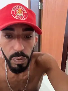 Snapshot of versatilssa21cm chatting on October 2025 04:05:02 PM versatilssa21cm online show from October 2025 04:05:02 PM