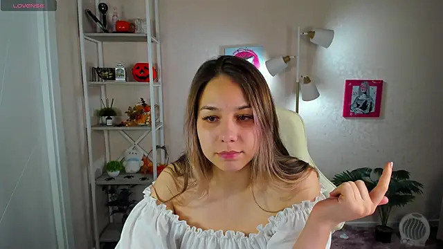 Snapshot of Al1ice_Moures chatting on November 2025 12:42:01 AM Al1ice Moures online show from November 2025 12:42:01 AM