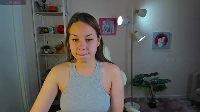 Snapshot of Al1ice_Moures chatting on November 2025 01:07:02 AM Al1ice Moures online show from November 2025 01:07:02 AM