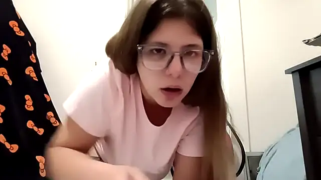 xofrankiefinexo online show from September 2025 07:01:01 AM