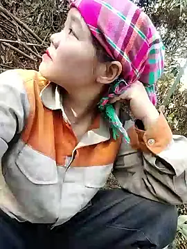 Meomeo-meo online show from November 2025 02:13:01 AM