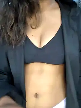 Nisha queen675 online show from September 2025 07:24:02 AM