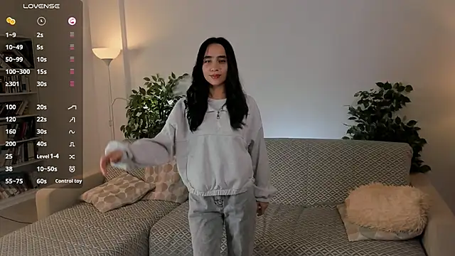 Snapshot of LoidaTatom chatting on October 2025 01:03:01 AM LoidaTatom online show from October 2025 01:03:01 AM