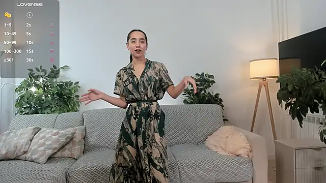 Snapshot of LoidaTatom chatting on October 2025 01:03:02 AM LoidaTatom online show from October 2025 01:03:02 AM