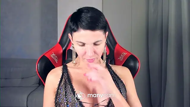 Angel iam online show from May 2026 05:51:02 PM