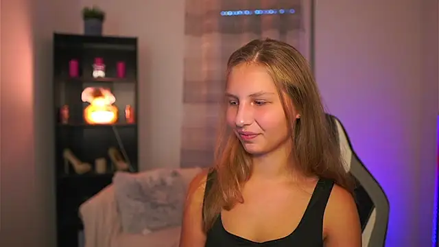 emmie murray online show from October 2025 01:12:02 PM