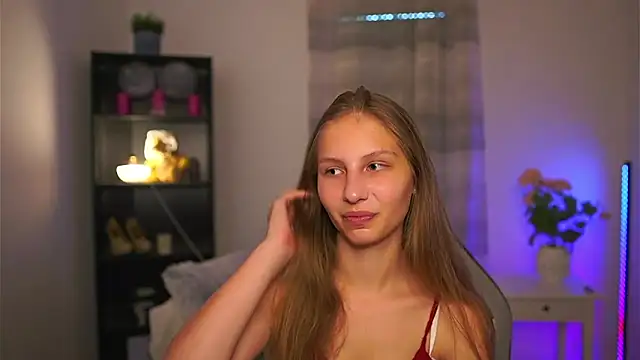 emmie murray online show from June 2026 01:25:02 PM
