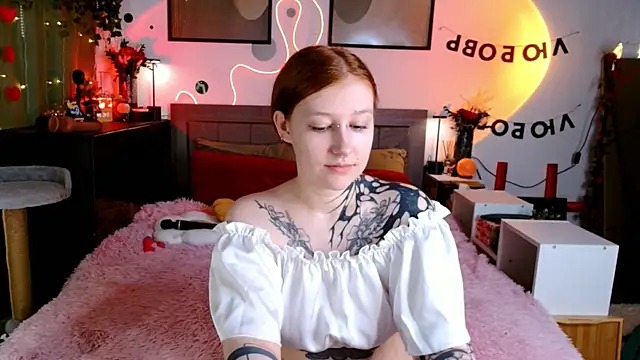 Ayla Hicks online show from June 2026 02:45:02 AM