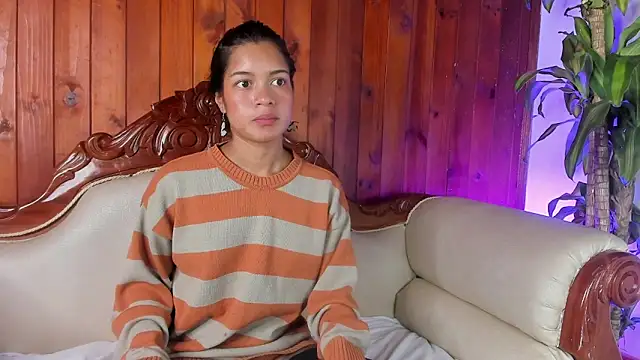 Snapshot of SamanthaElis chatting on October 2025 03:03:02 PM SamanthaElis online show from October 2025 03:03:02 PM