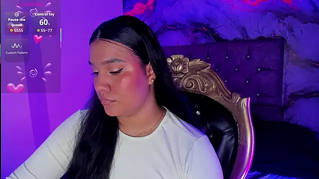 Snapshot of Tamara_Johnss_ chatting on October 2025 03:04:02 AM Tamara Johnss online show from October 2025 03:04:02 AM