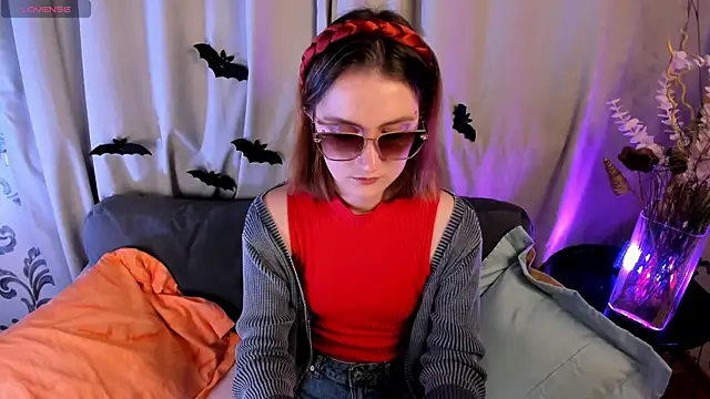 Snapshot of Rimma_Kallas chatting on November 2025 11:21:01 AM Rimma Kallas online show from November 2025 11:21:01 AM