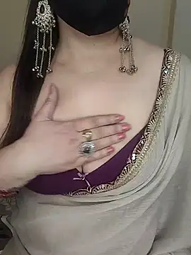 Snapshot of Sakshi-11 chatting on January 2026 02:00:01 PM Sakshi-11 online show from January 2026 02:00:01 PM