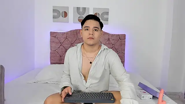 KairoBlaze online show from September 2025 04:05:02 AM