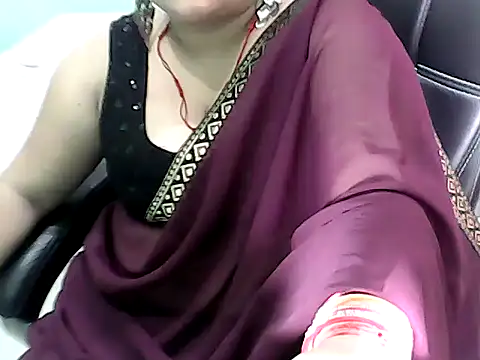 BABITA KUMARII online show from May 2026 05:43:01 PM