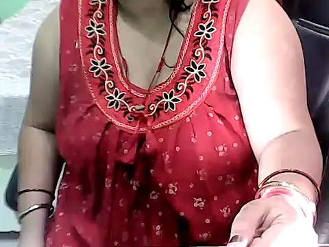 BABITA KUMARII online show from May 2026 06:31:02 PM