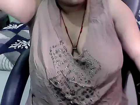 BABITA KUMARII online show from July 2026 06:42:02 PM
